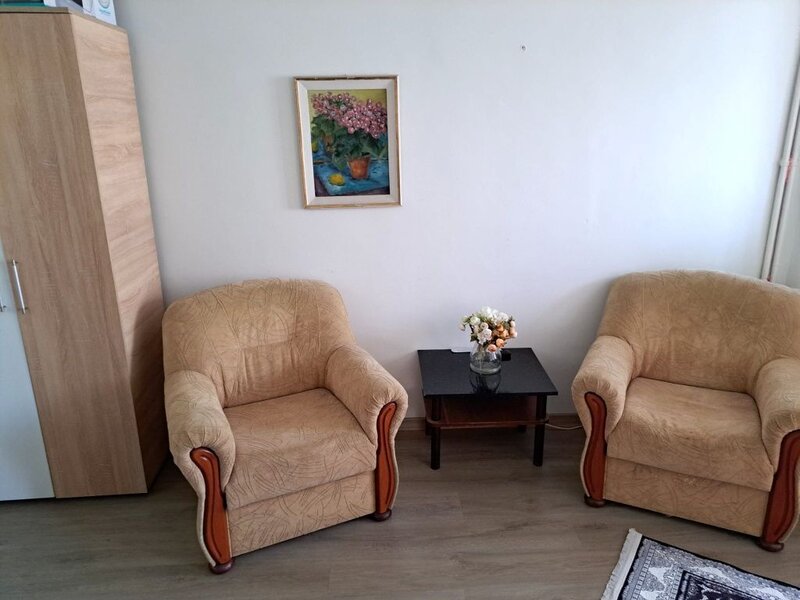 Drumul Taberei, Bd. 1 Mai, metrou Favorit, ac, disponibila marti